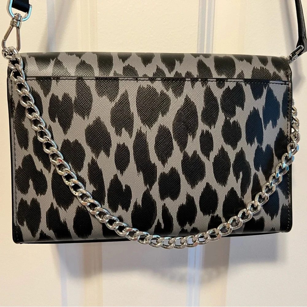 *LIKE NEW* ♠️ Kate Spade ♠️ leopard crossbody with chain